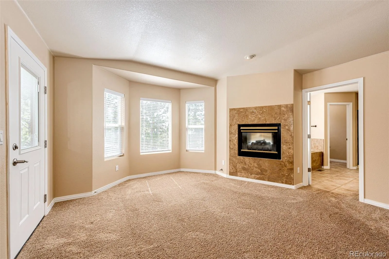 19076 E Maplewood Avenue Aurora CO 80016 | MLS #REC7418250 08192026192744 1600 22