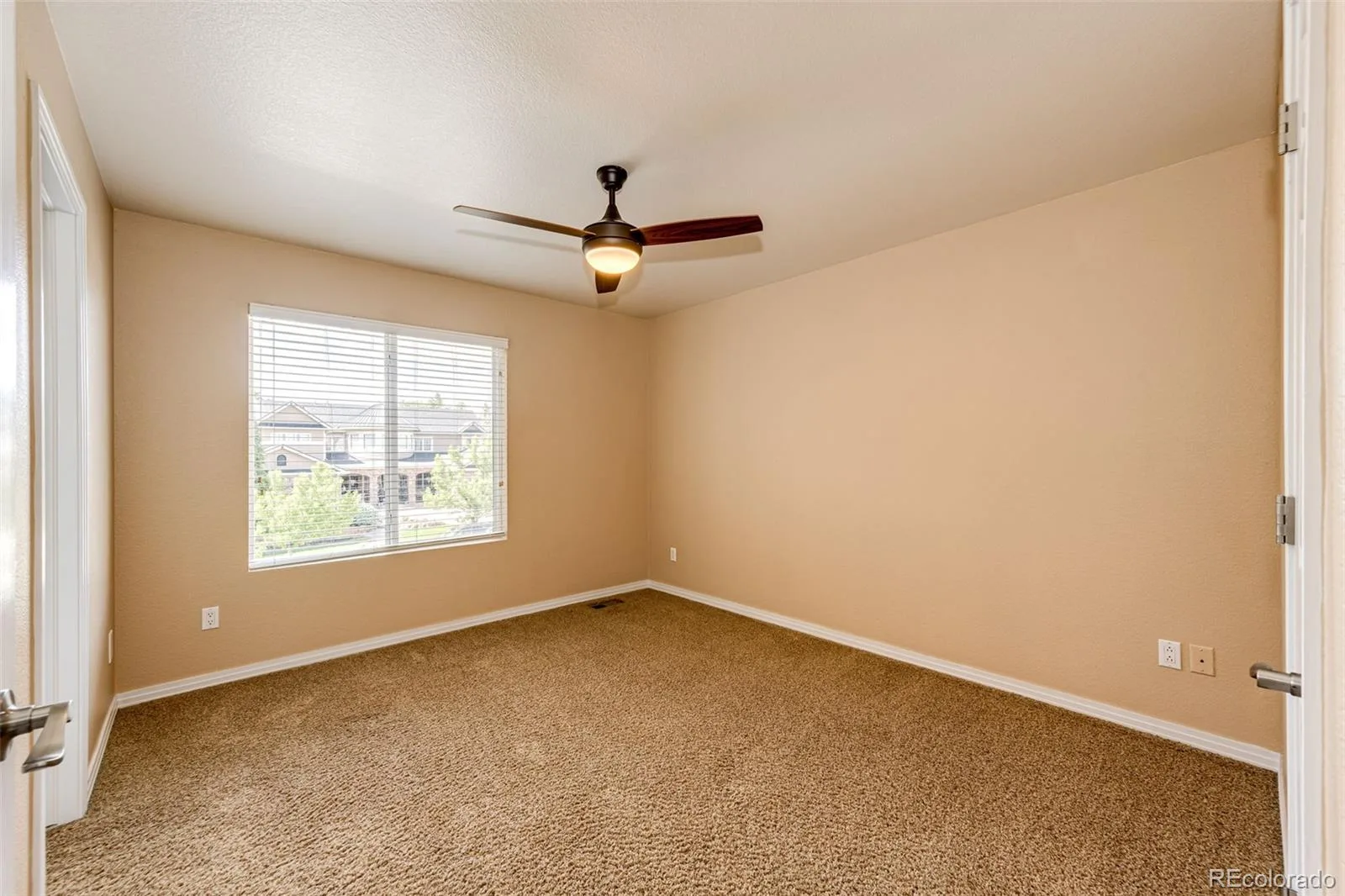 19076 E Maplewood Avenue Aurora CO 80016 | MLS #REC7418250 08192026192744 1600 27