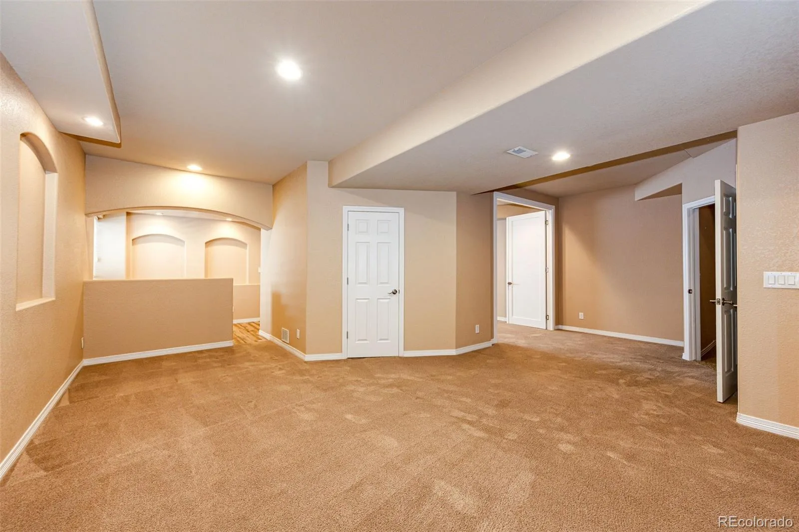 19076 E Maplewood Avenue Aurora CO 80016 | MLS #REC7418250 08192026192744 1600 38