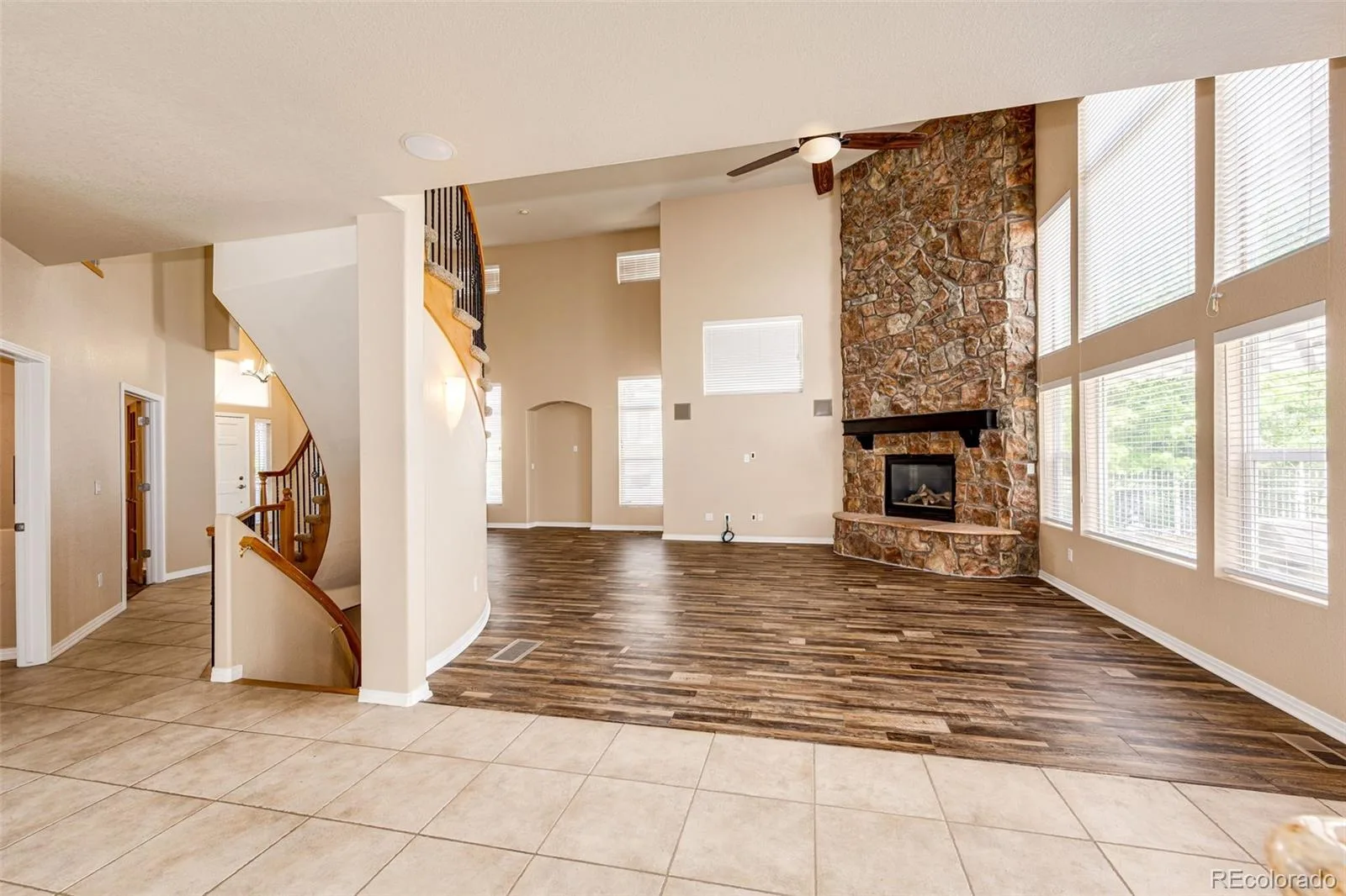 19076 E Maplewood Avenue Aurora CO 80016 | MLS #REC7418250 08192026192744 1600 6