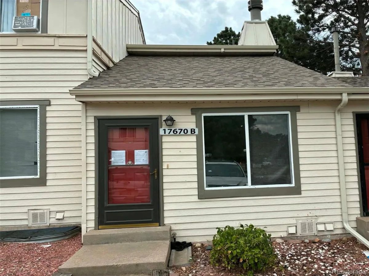 17670 E Loyola Drive #B Aurora CO 80013 | MLS #REC7418703 08132026045539 1200 9