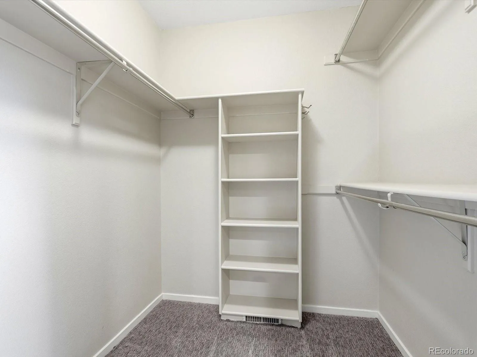 04172026233719 1600 33