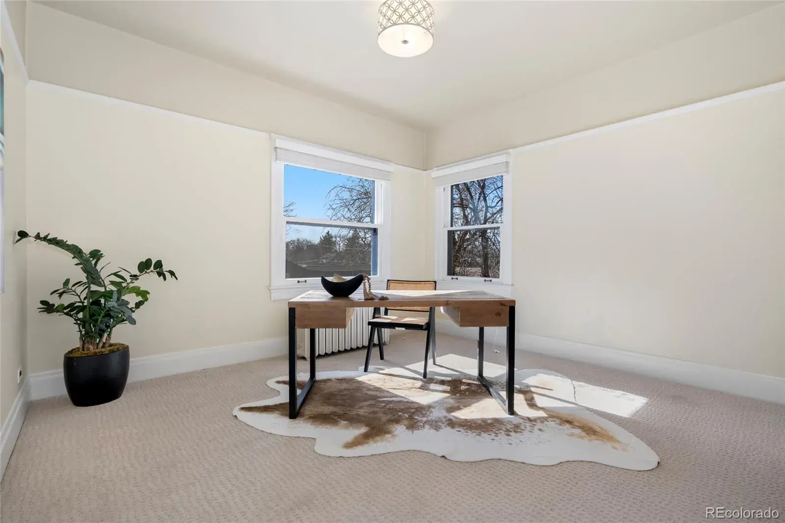 12112025222137 1600 22