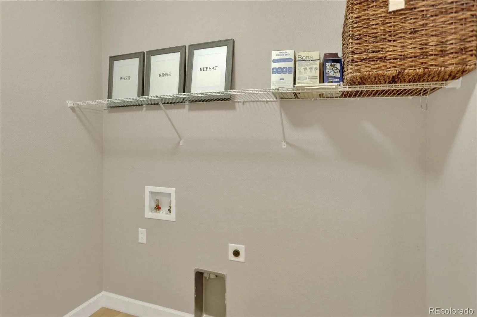 6917 Mentha Drive Castle Rock CO 80108 | MLS #REC7421006 08142026005402 1600 19