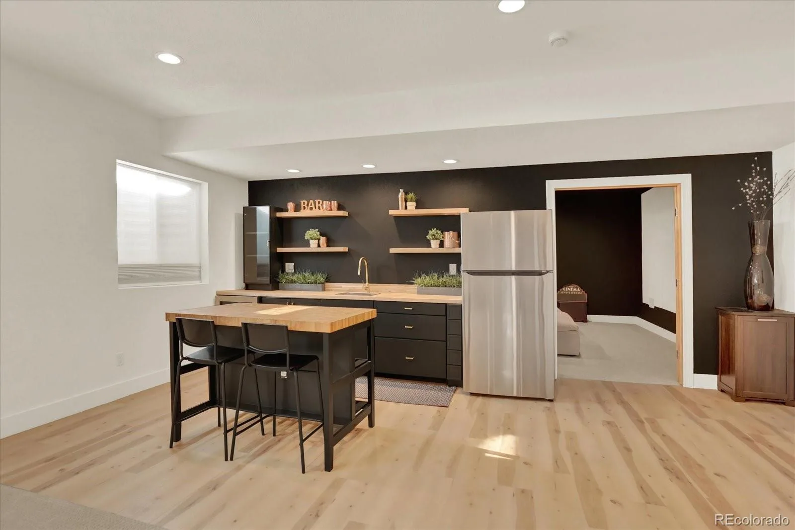 6917 Mentha Drive Castle Rock CO 80108 | MLS #REC7421006 08142026005402 1600 24