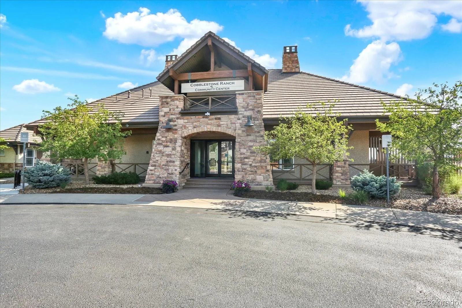 6917 Mentha Drive Castle Rock CO 80108 | MLS #REC7421006 08142026005402 1600 39