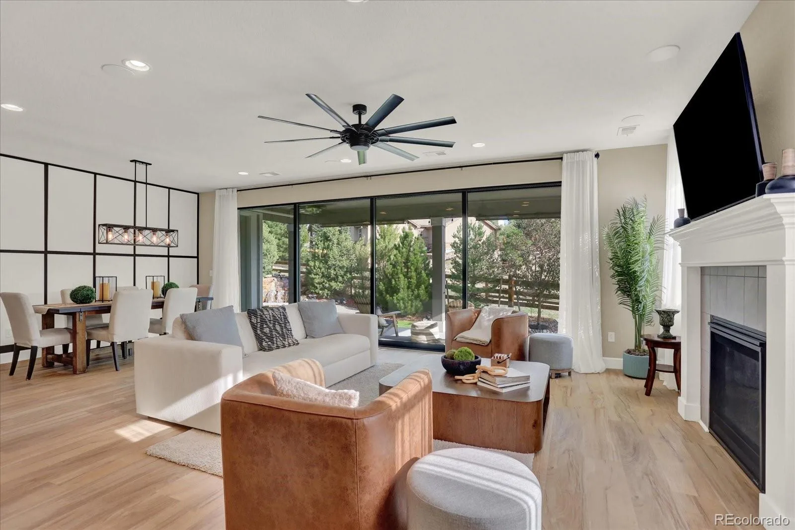 6917 Mentha Drive Castle Rock CO 80108 | MLS #REC7421006 08142026005402 1600 6