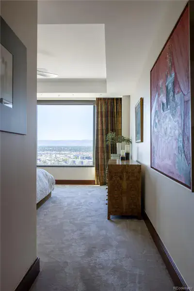 12042025163714 800 22