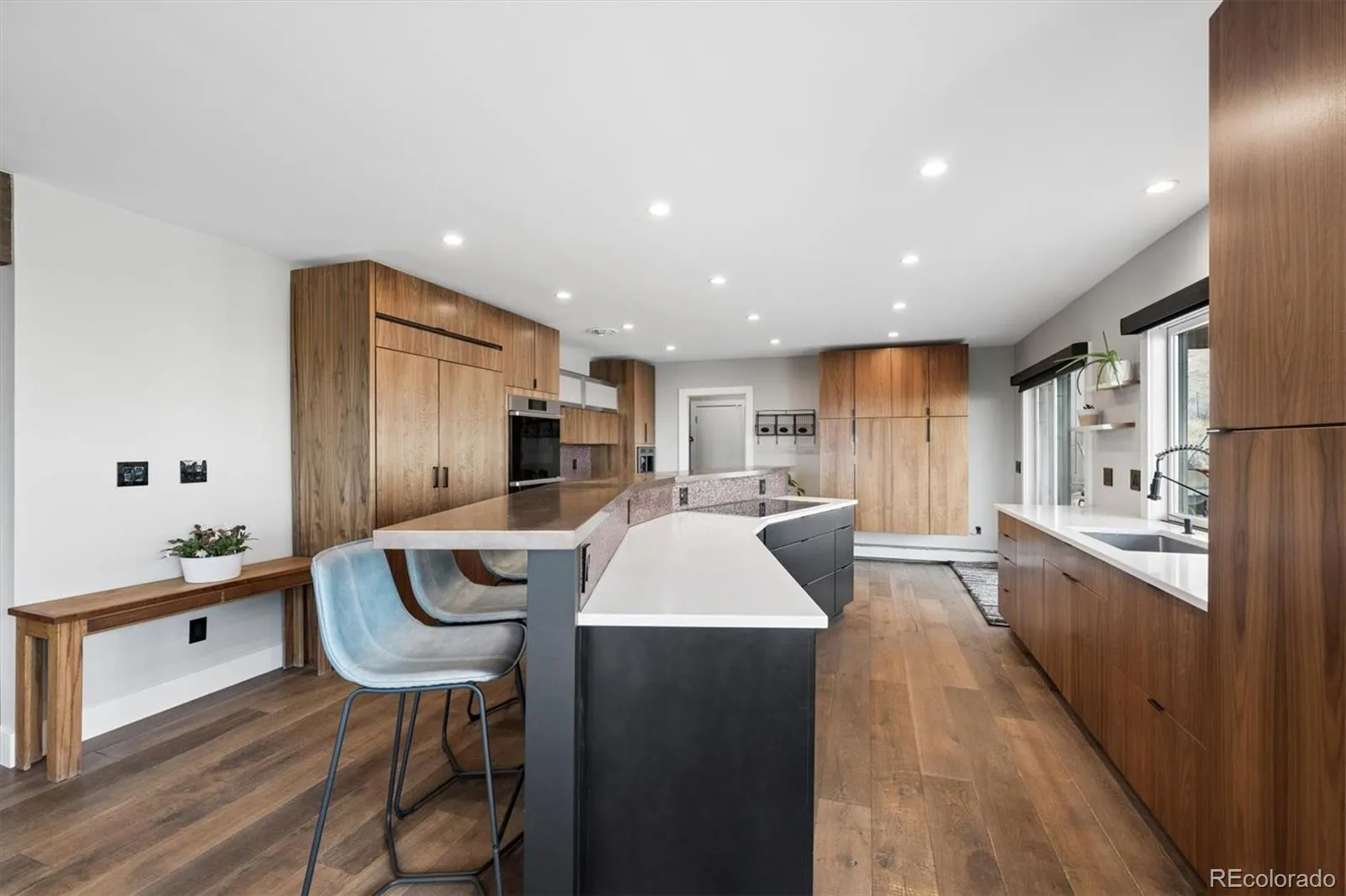 04172026092106 1600 14