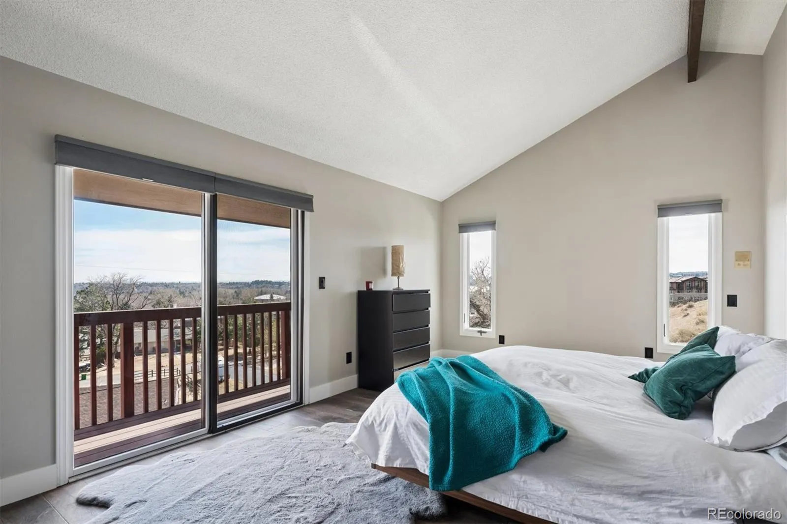 04172026092106 1600 24