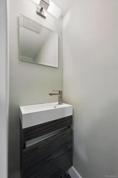 04172026092106 800 12