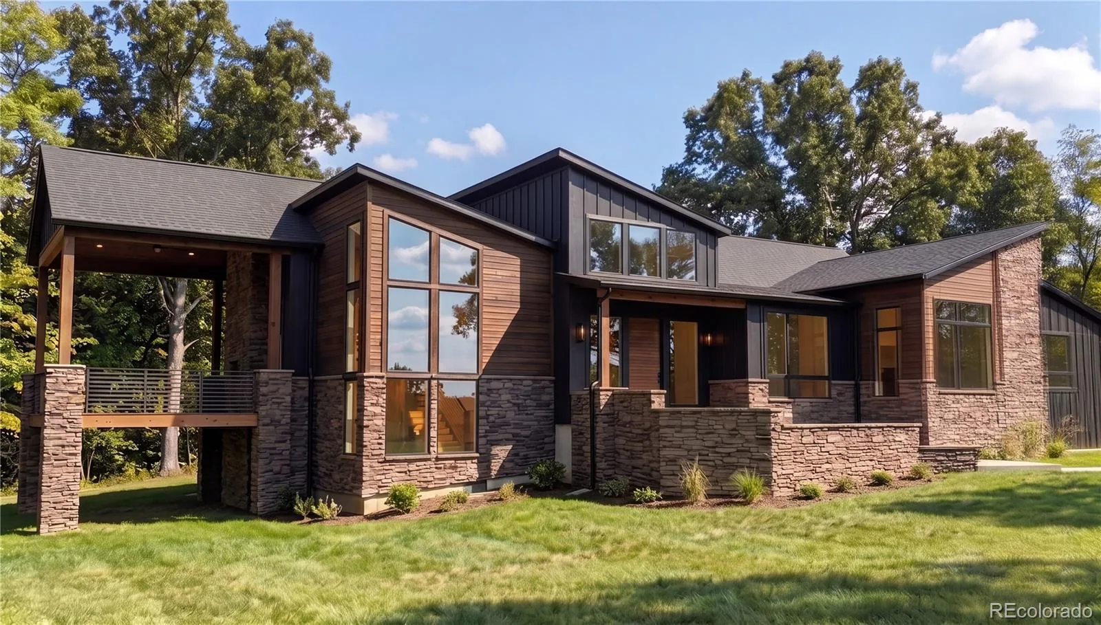 5686 Zircon Way Golden CO 80403 | MLS #REC7422133 08282026175819 1600 1