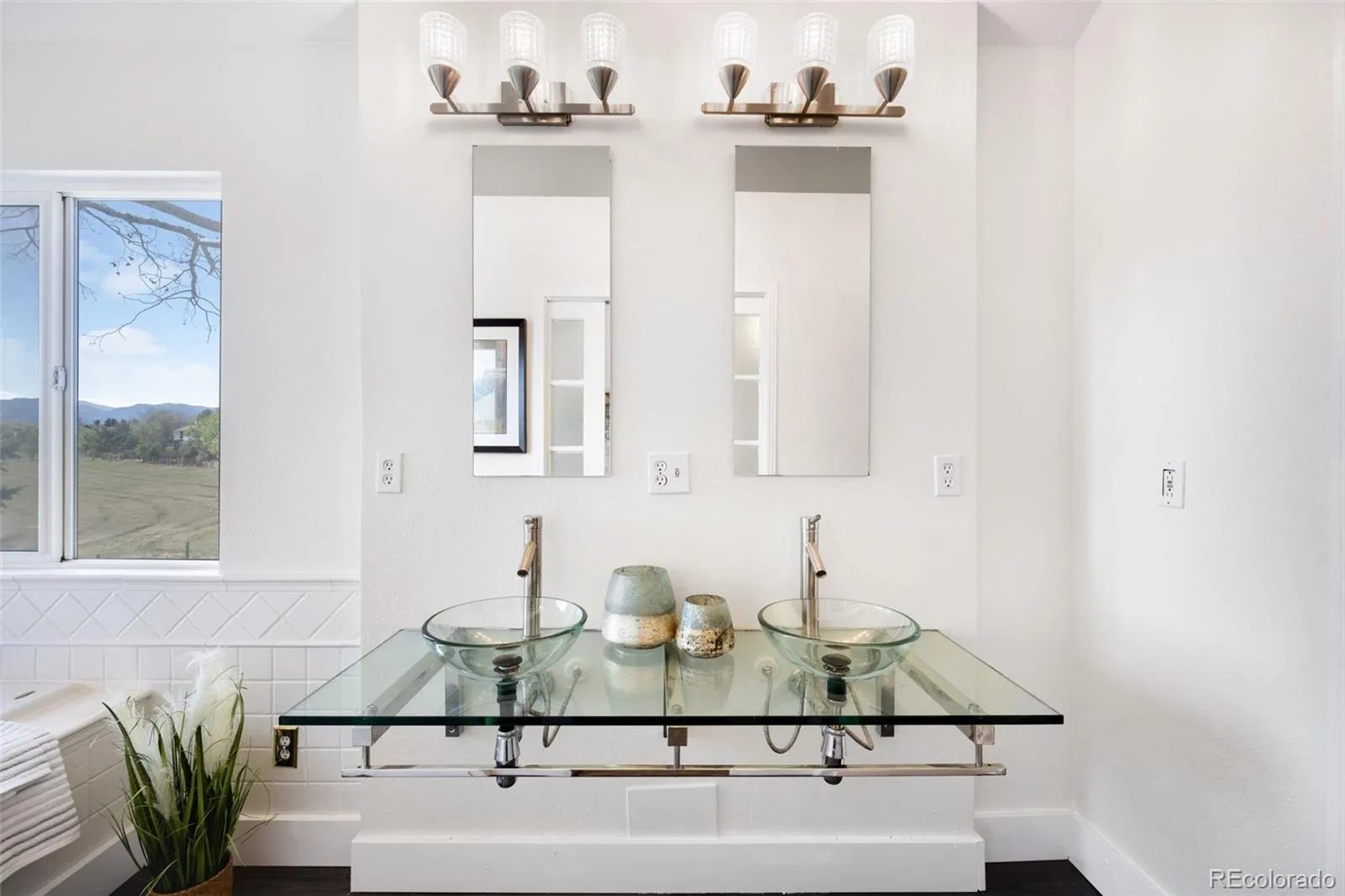 04202026172213 1600 18