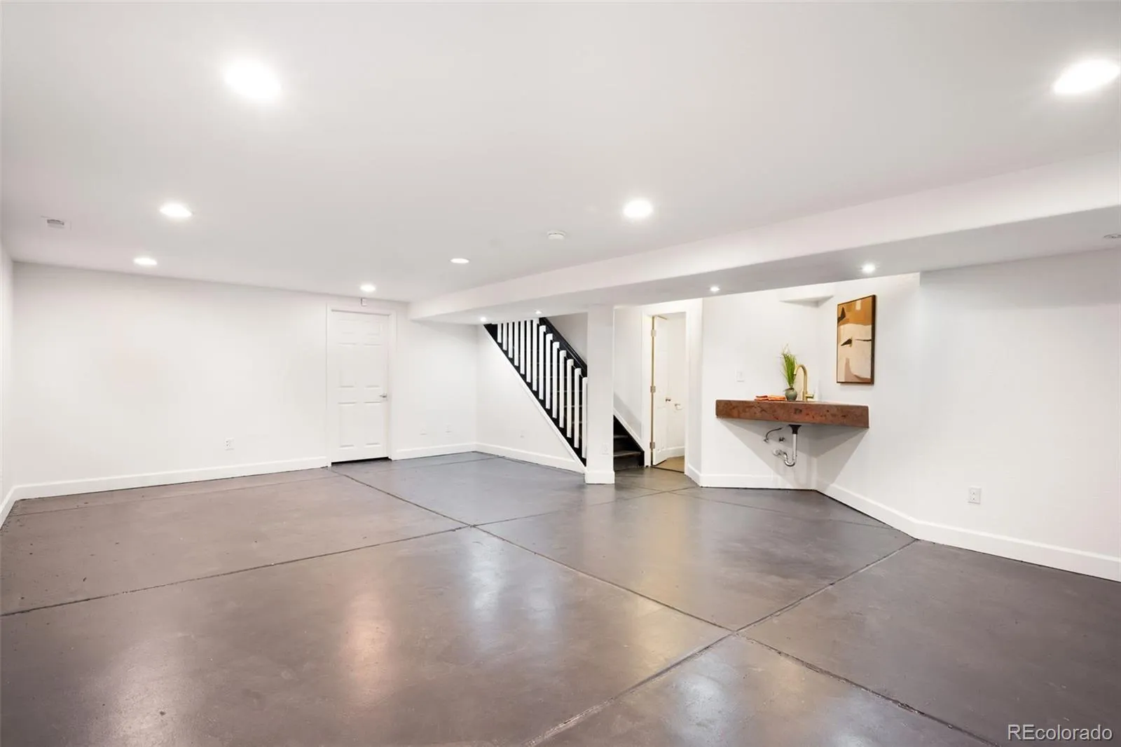 04202026172213 1600 26