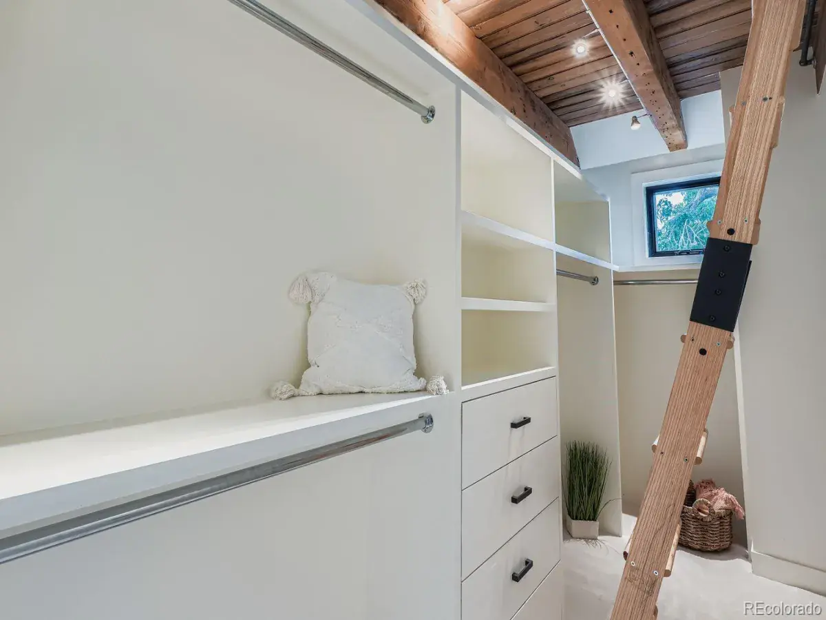 01132026010639 1200 24