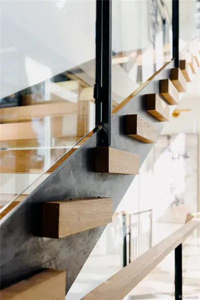 01132026010639 800 16