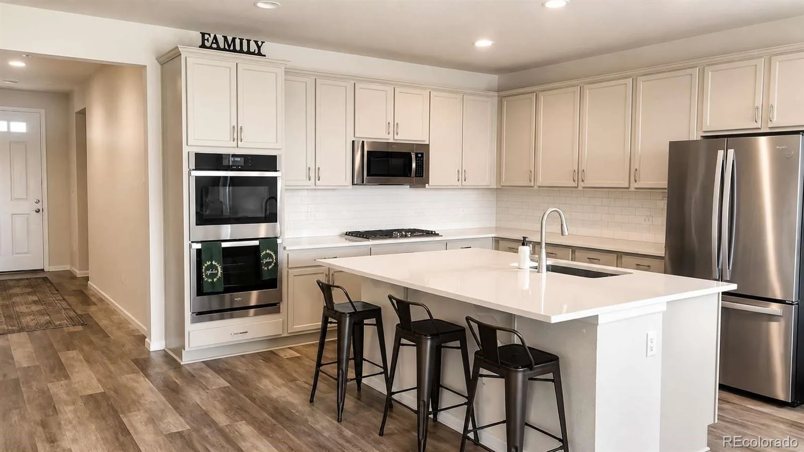 7768 S Old Hammer Way Aurora CO 80016 | MLS #REC7426899 06102026193510 1600 1