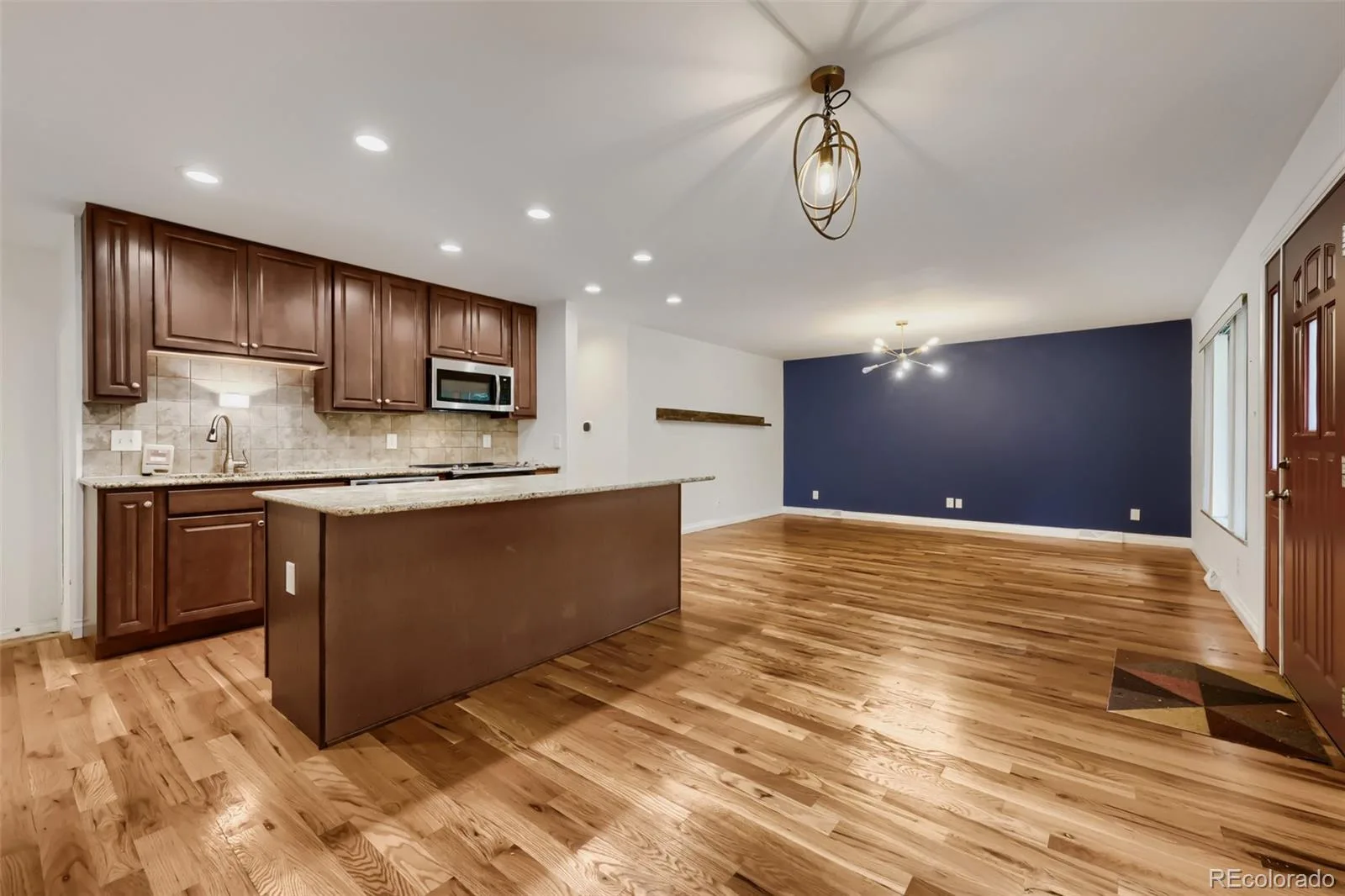 1471 S Welch Court Lakewood CO 80228 MLS #REC7427578 06082026203627 1600 12