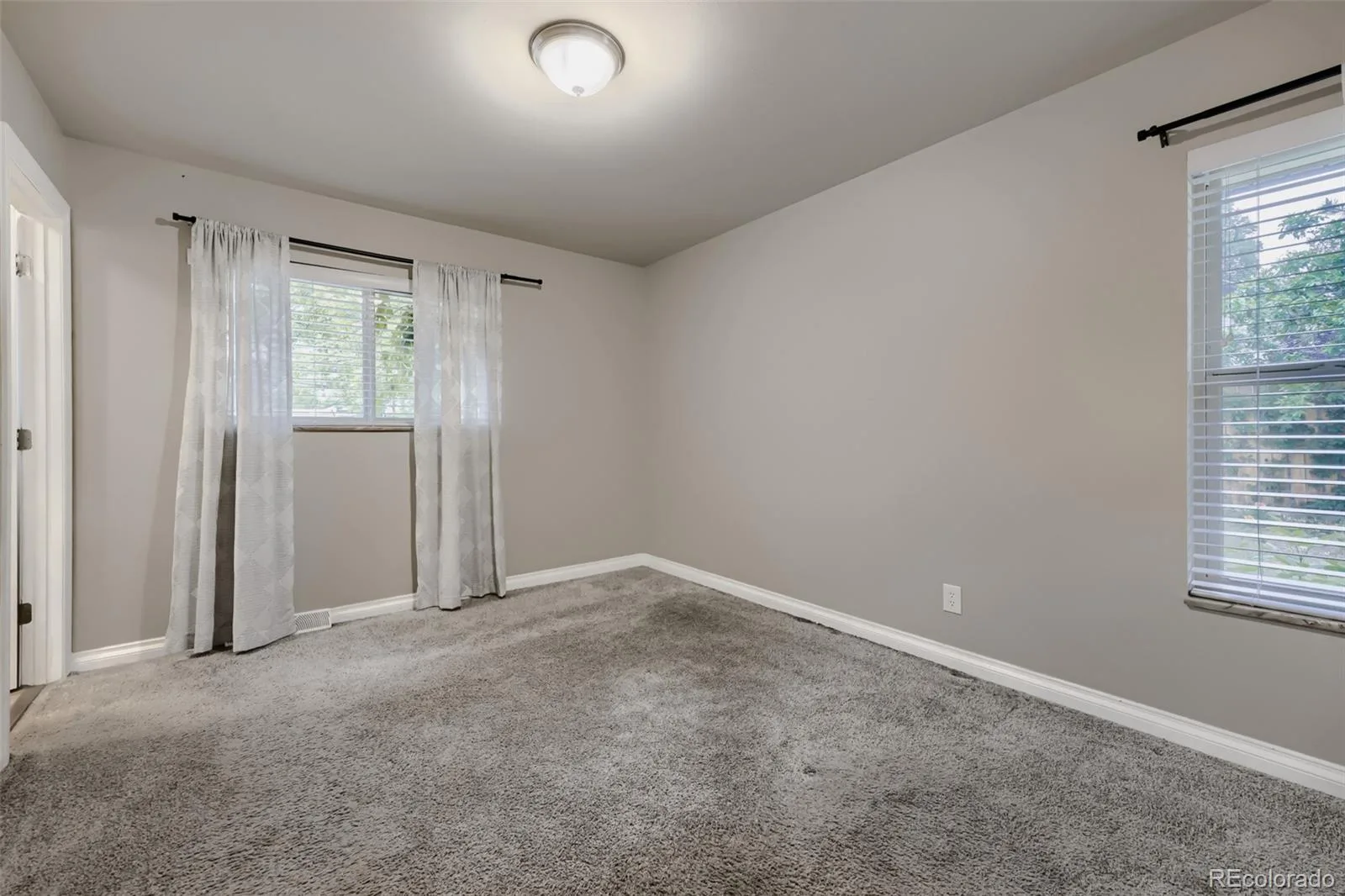 1471 S Welch Court Lakewood CO 80228 MLS #REC7427578 06082026203627 1600 13