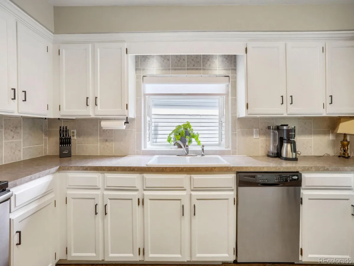 7883 S Ulster Street Centennial CO 80112 MLS #REC7428005 06302026152703 1200 13