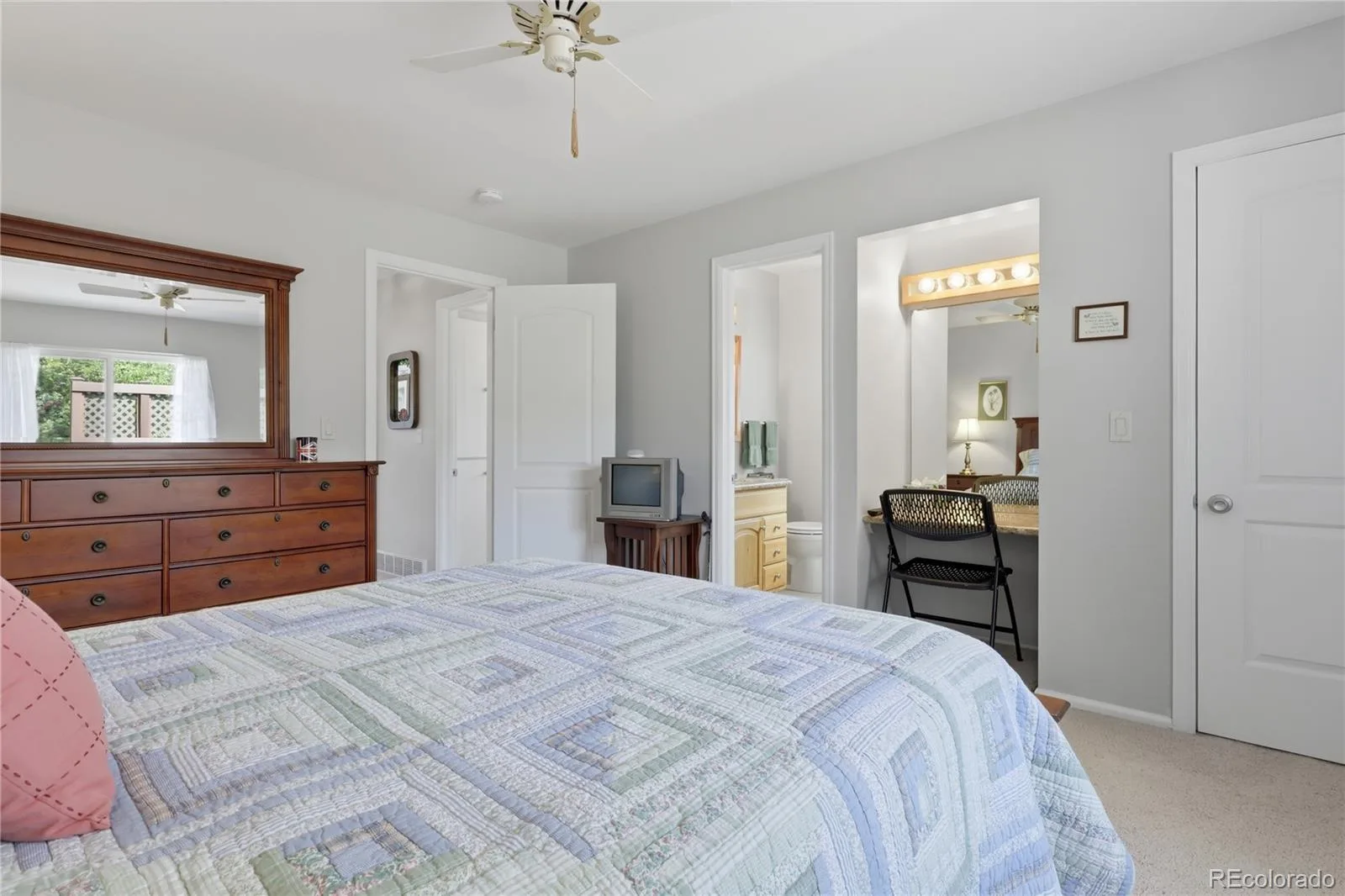 5255 Camargo Road Littleton CO 80123 | MLS #REC7428253 08072026022415 1600 20