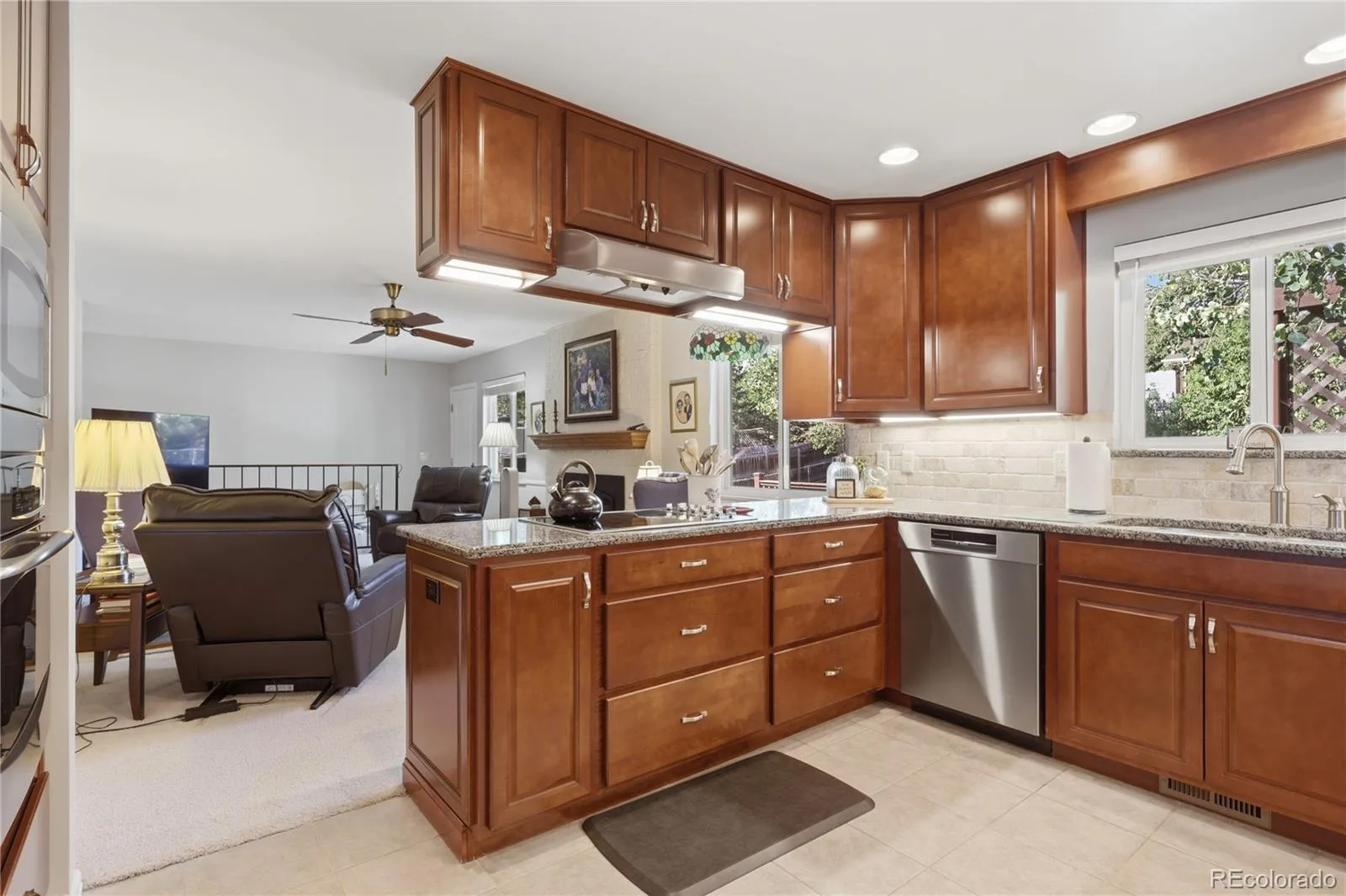 5255 Camargo Road Littleton CO 80123 | MLS #REC7428253 08072026022415 1600 3