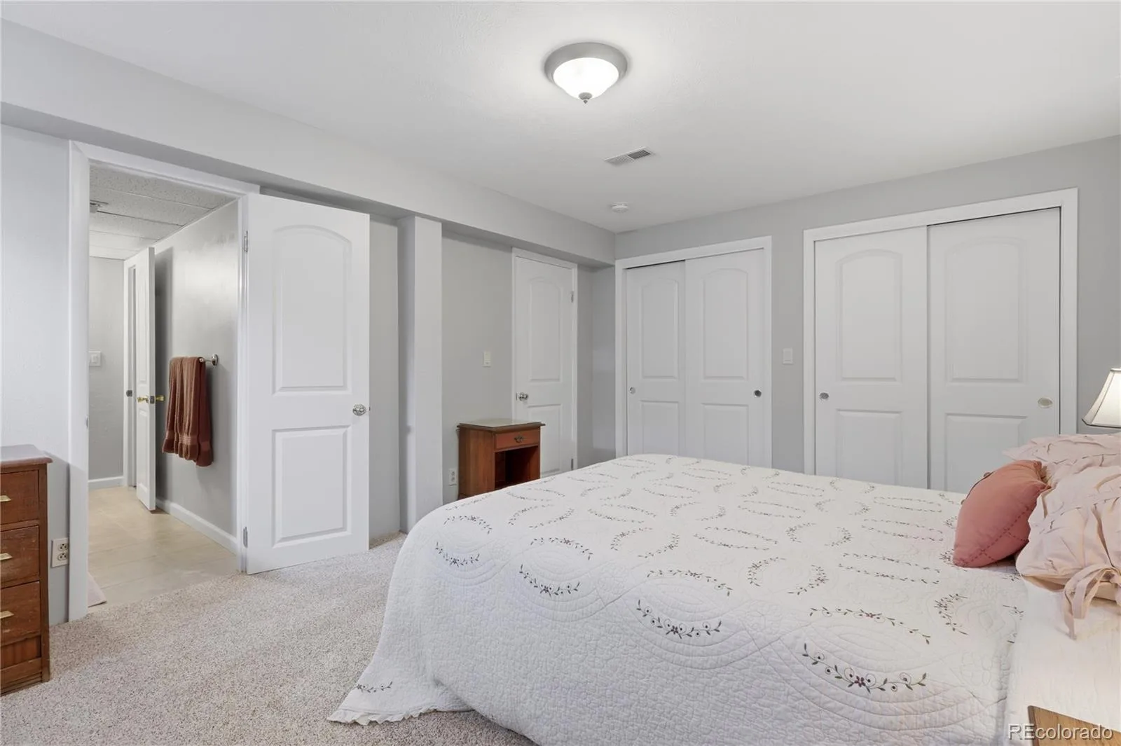 5255 Camargo Road Littleton CO 80123 | MLS #REC7428253 08072026022415 1600 30