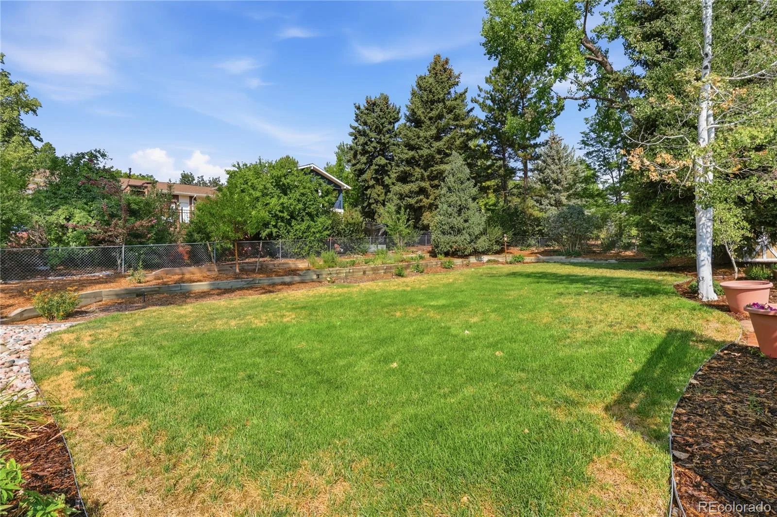 5255 Camargo Road Littleton CO 80123 | MLS #REC7428253 08072026022415 1600 39
