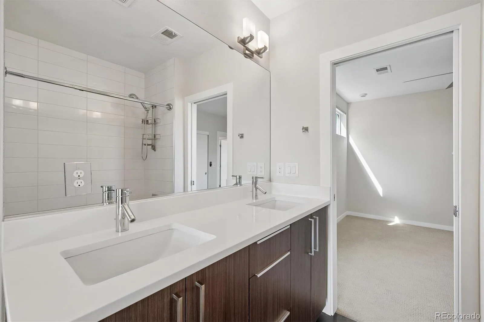 3215 S Dahlia Street Denver CO 80222 | MLS #REC7428581 10182026215722 1600 29