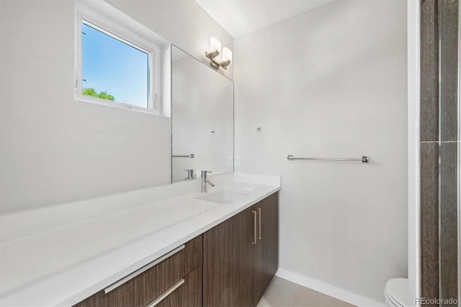 3215 S Dahlia Street Denver CO 80222 | MLS #REC7428581 10182026215722 1600 31