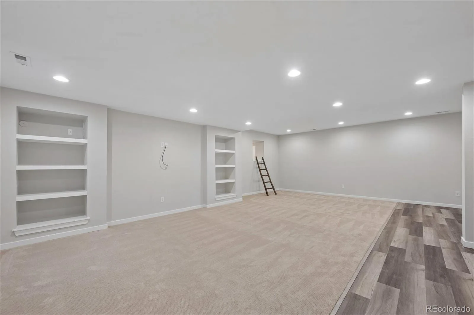 3215 S Dahlia Street Denver CO 80222 | MLS #REC7428581 10182026215722 1600 35