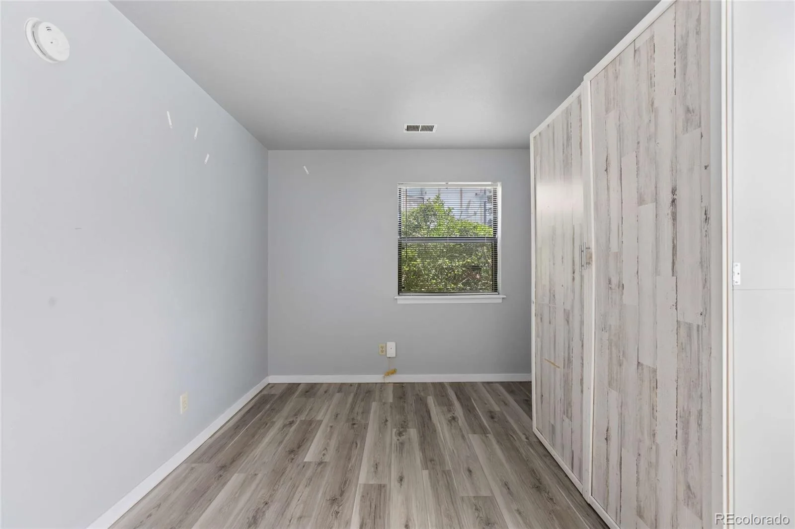 225 E 8th Avenue #F6 Longmont CO 80504 | MLS #REC7431952 08252026005400 1600 13