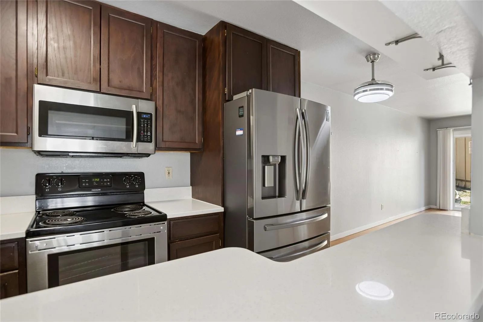 225 E 8th Avenue #F6 Longmont CO 80504 | MLS #REC7431952 08252026005400 1600 4