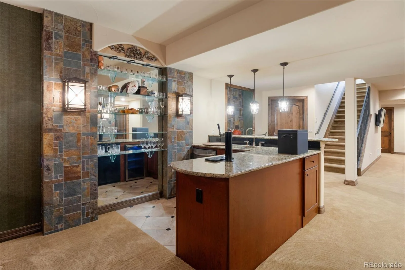 5088 Hidden Pond Place Castle Rock CO 80108 MLS #REC7436841 06222026220036 1600 27