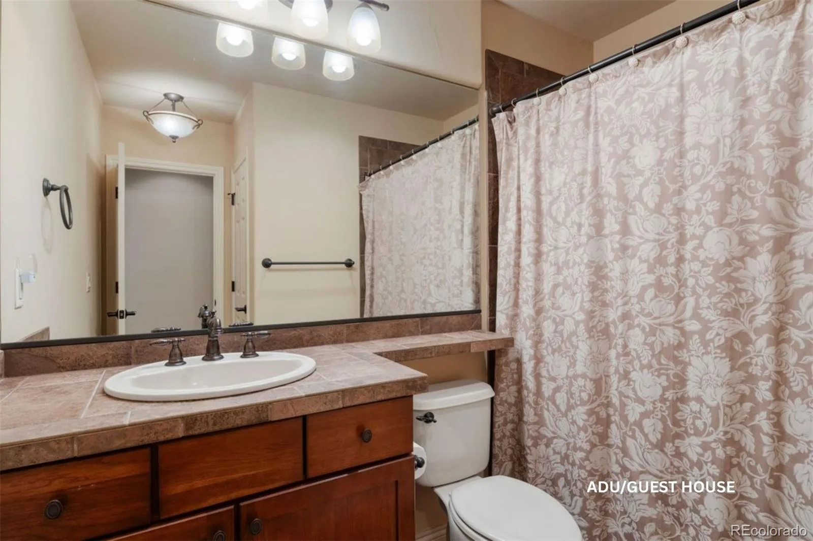 5088 Hidden Pond Place Castle Rock CO 80108 MLS #REC7436841 06222026220036 1600 39