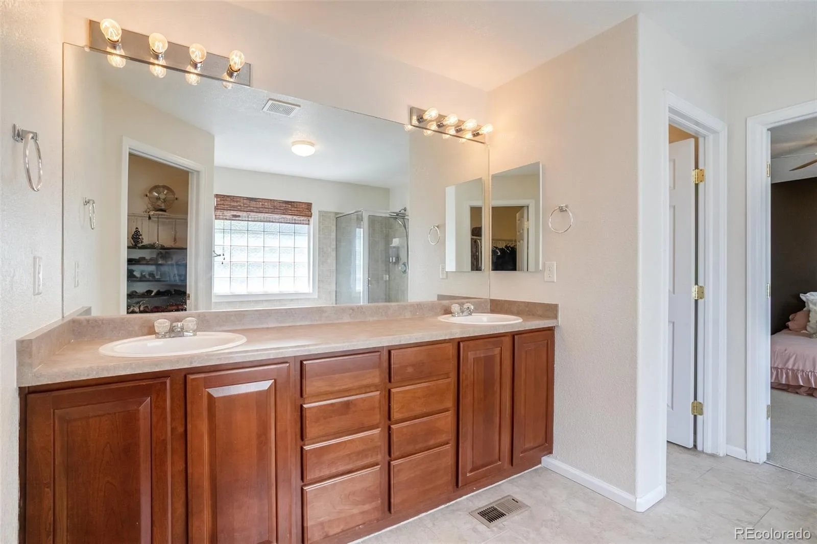 9656 Kalispell Street Commerce City CO 80022 | MLS #REC7437614 07142026213608 1600 32