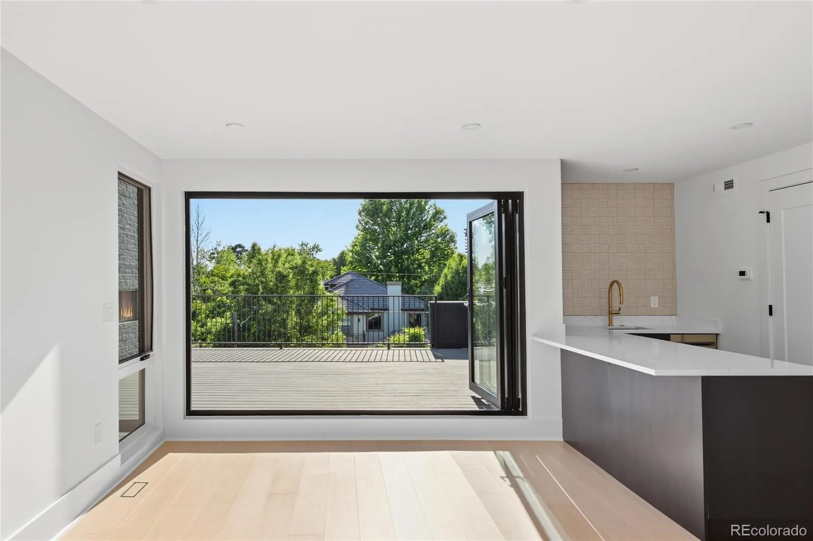 547 S Williams Street Denver CO 80209 MLS #REC7438790 06142026234006 1600 33