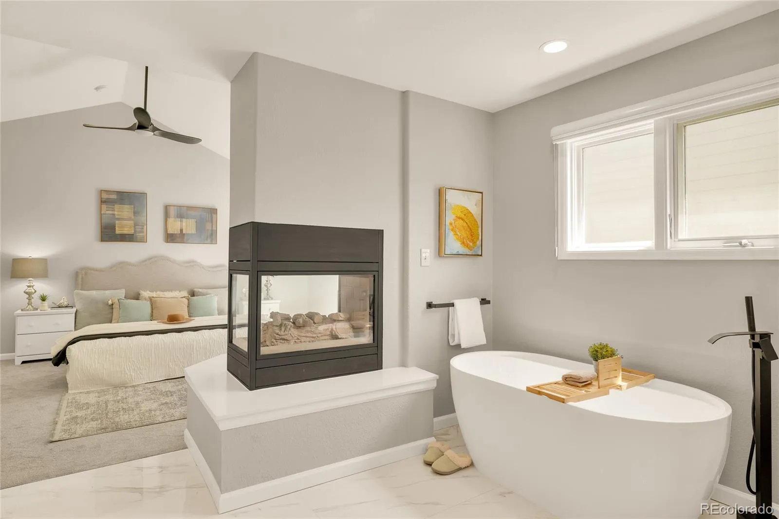 04172026230409 1600 14