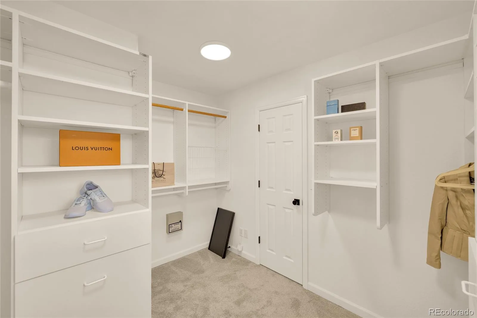 04172026230409 1600 19