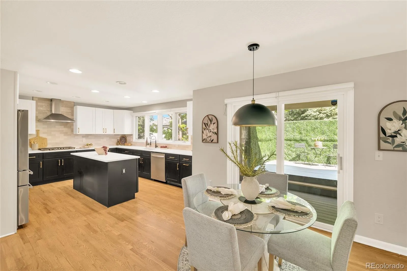 04172026230409 1600 7