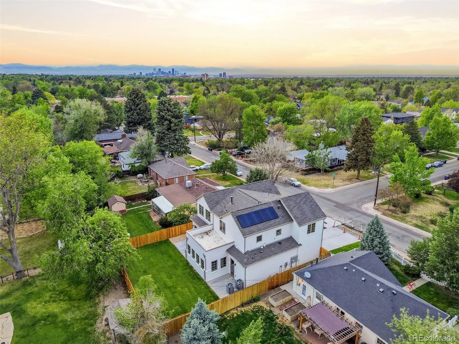 7012 E 4th Avenue Denver CO 80220 MLS #REC7440834 05142026225652 1600 29