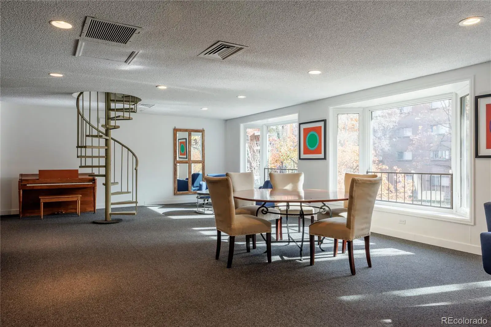 11142025210644 1600 20