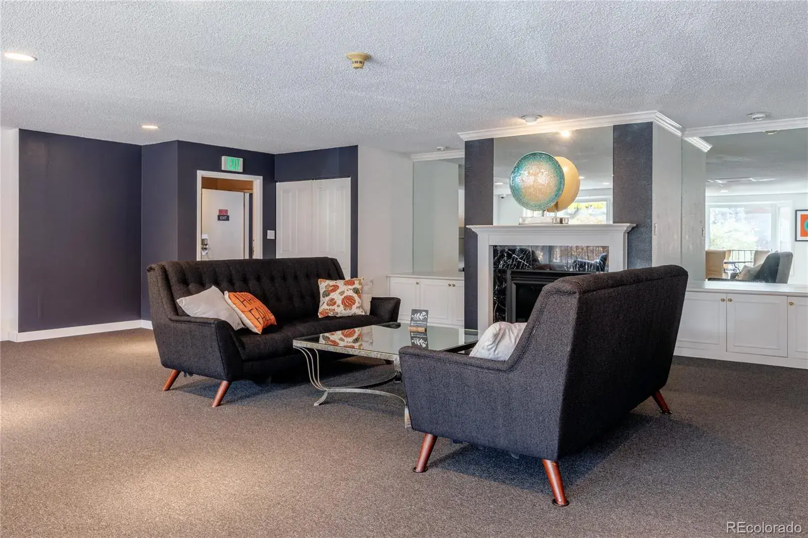 11142025210644 1600 21