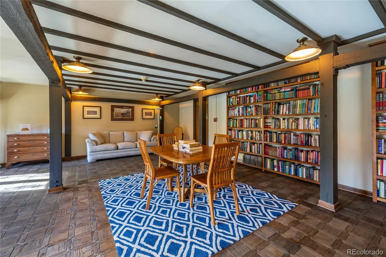 11142025210644 1600 27