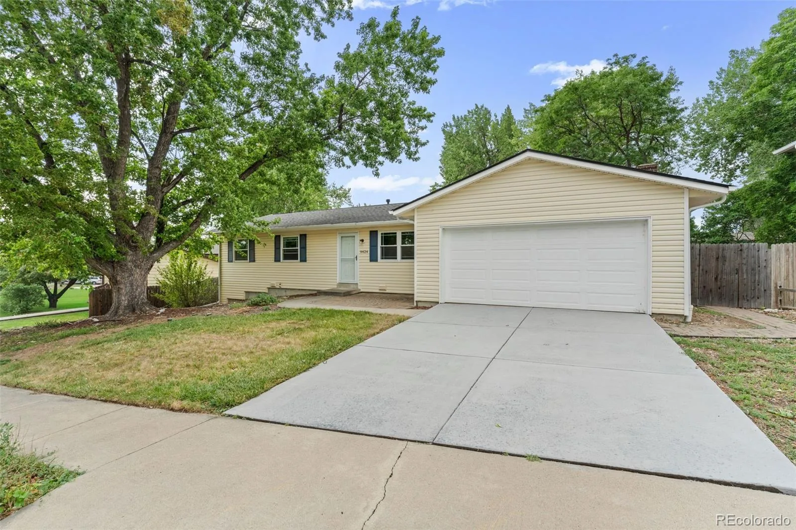 9424 W 75th Way Arvada CO 80005 | MLS #REC7443103 08142026155406 1600 1