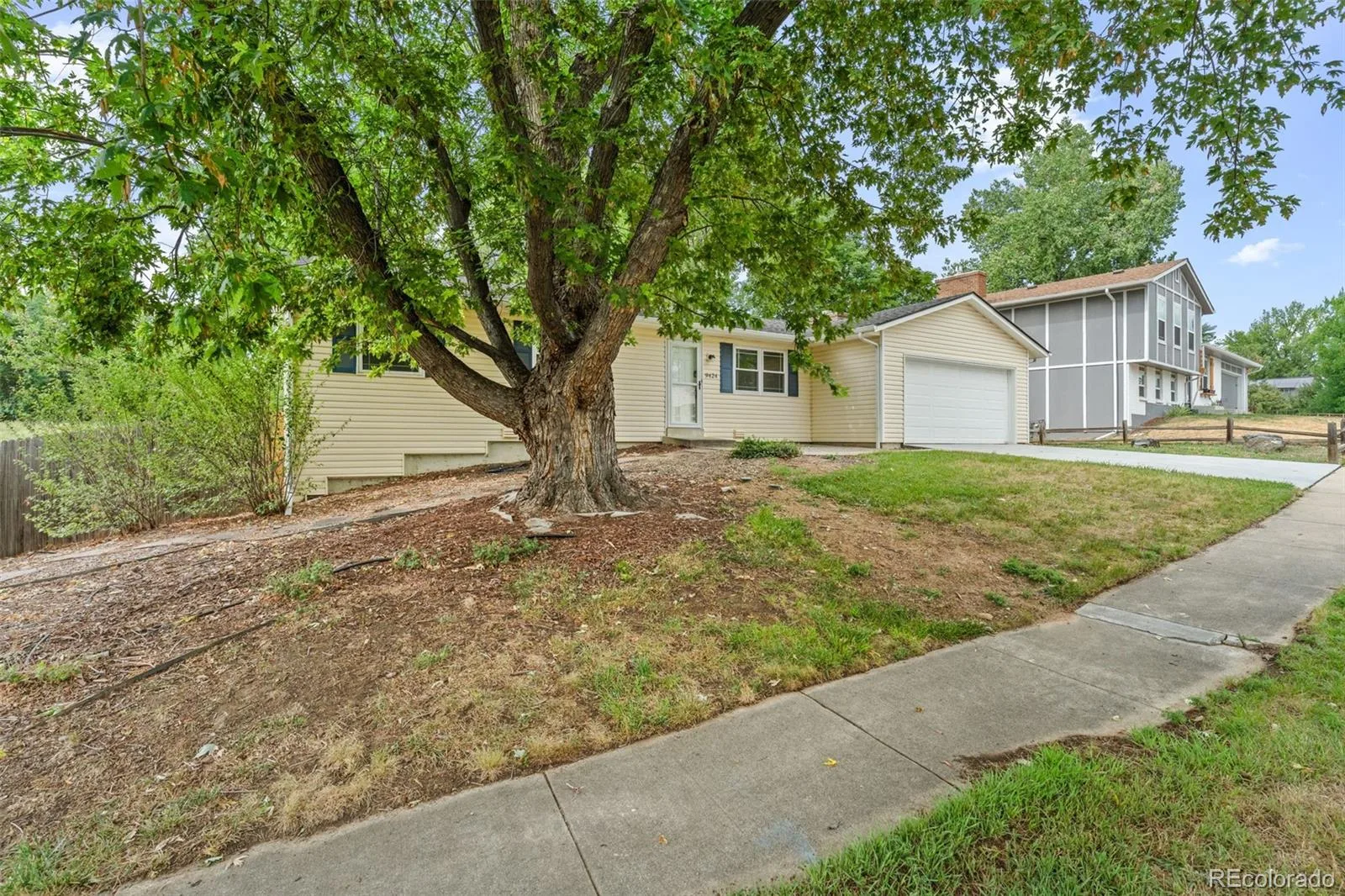 9424 W 75th Way Arvada CO 80005 | MLS #REC7443103 08142026155406 1600 2