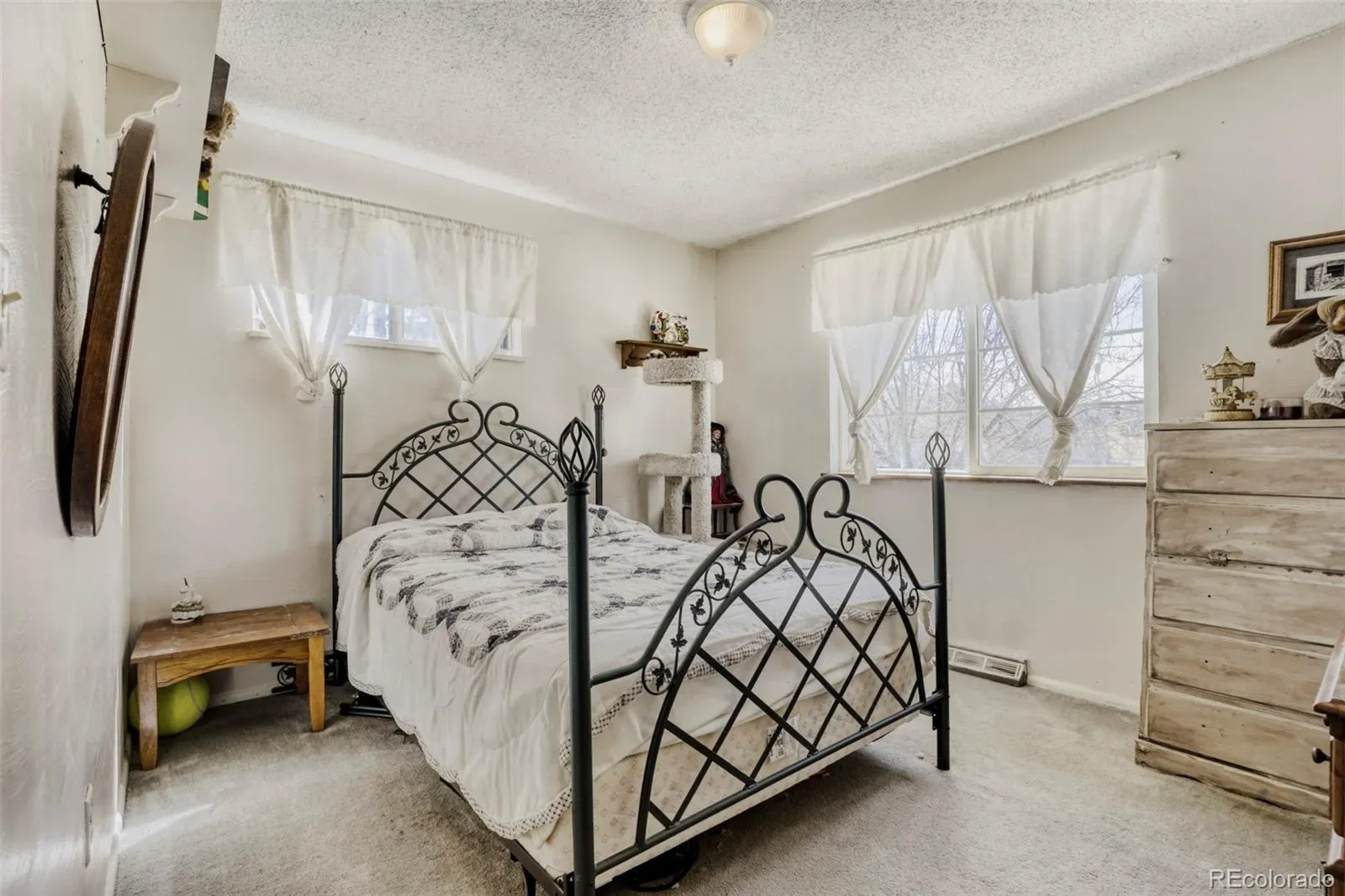 03202026192008 1600 13