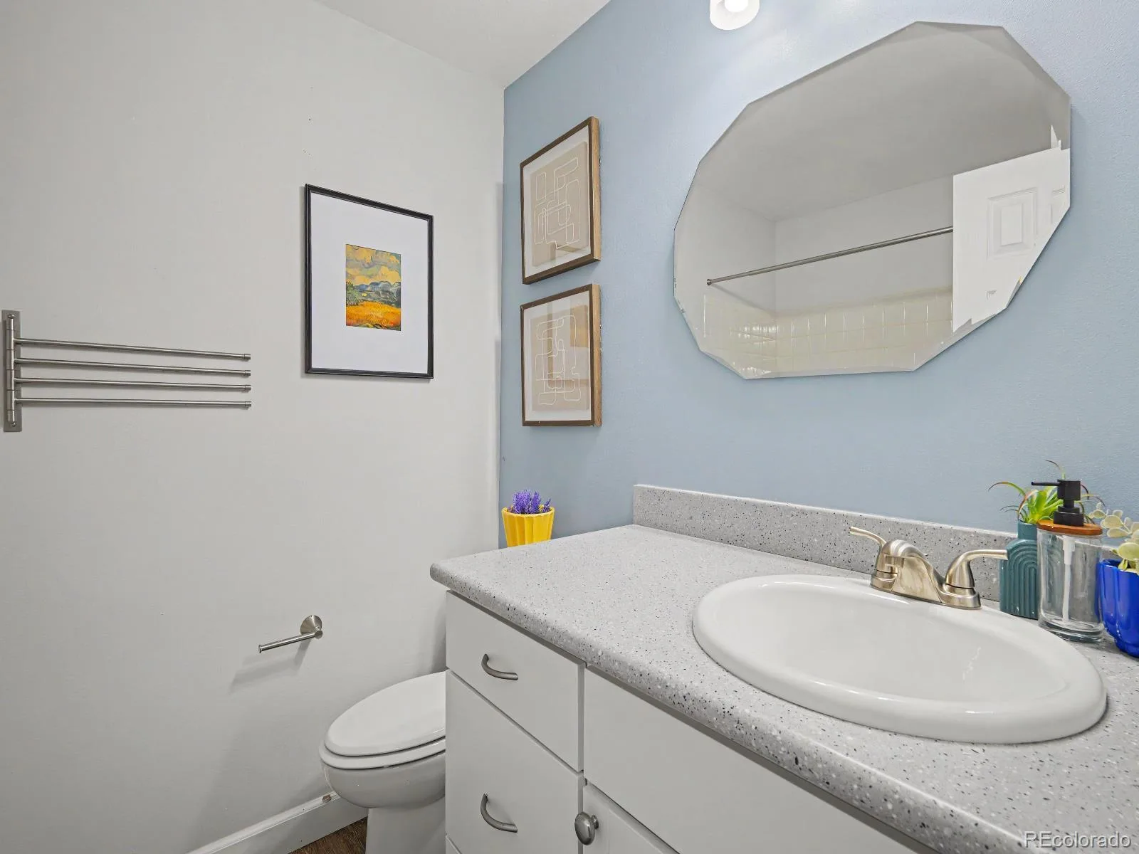 3030 S Macon Circle Aurora CO 80014 MLS #REC7445642 07102026154626 1600 20
