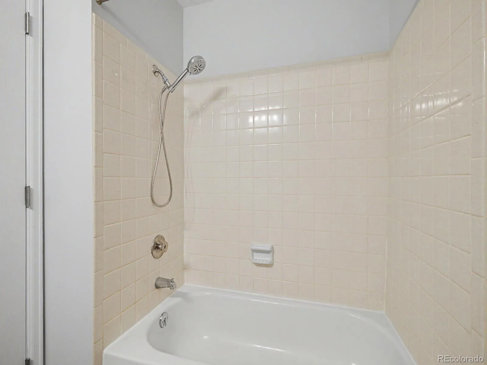 3030 S Macon Circle Aurora CO 80014 MLS #REC7445642 07102026154626 1600 21