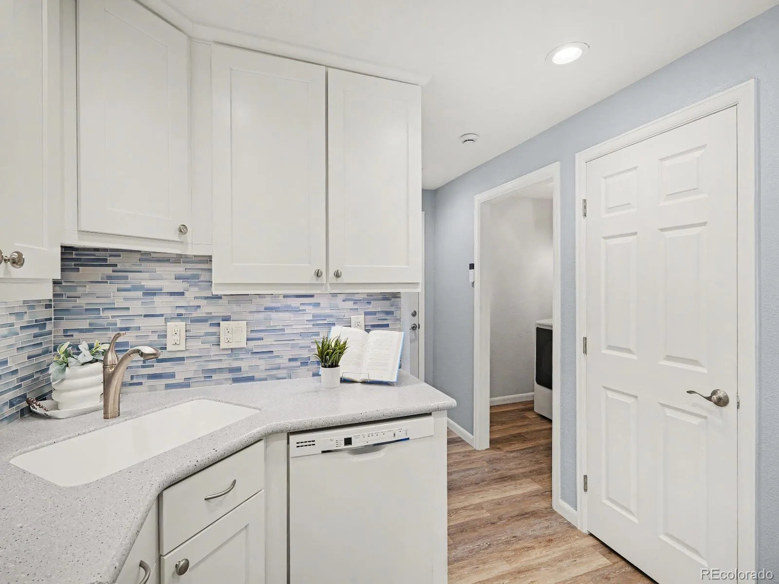 3030 S Macon Circle Aurora CO 80014 MLS #REC7445642 07102026154626 1600 6